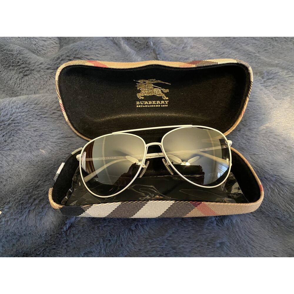 NEW Burberry B 3072 Aviator White Metal Nova Sunglasses + Case